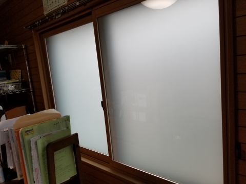 我孫子市リフォーム店　　　『　これからの季節は内窓を付けて省エネ対策！　』